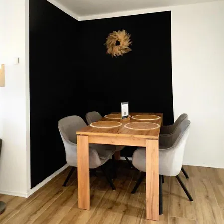 Tm - Nivis - Gemuetliches Mit Terrasse & Garten - Ruhe, Natur, Wandern, Appartement