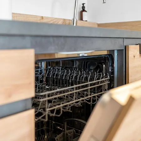 Greenhouse Living Nivis Mit Garten - 4 Minuten Nach Winterberg - Wandern, Mountainbike Fahren - Genießen Medebach