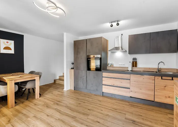 Tm - Nivis - Gemuetliches Mit Terrasse & Garten - Ruhe, Natur, Wandern,